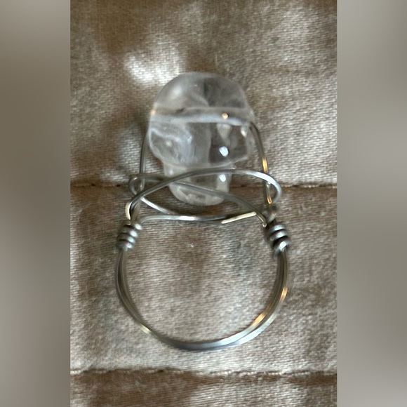Clear Quartz Silver Wire Wrapped Skull Ring - Picture 4 of 4